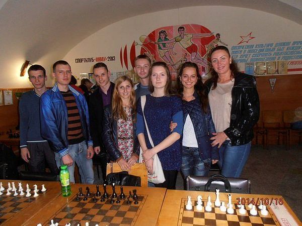 Міжфакультетські змагання з шахів